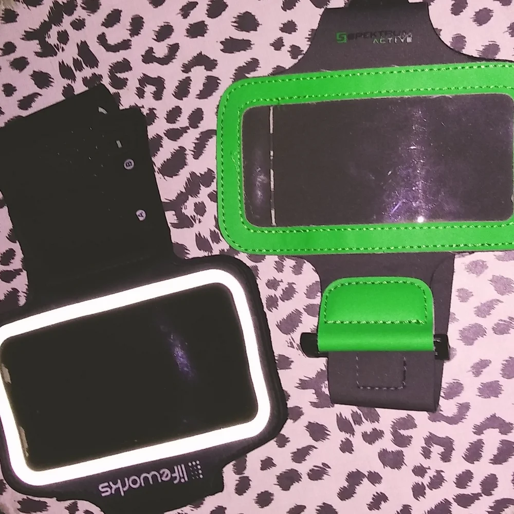 🚶🏃Lot of 2 Arm bands🎶🏋